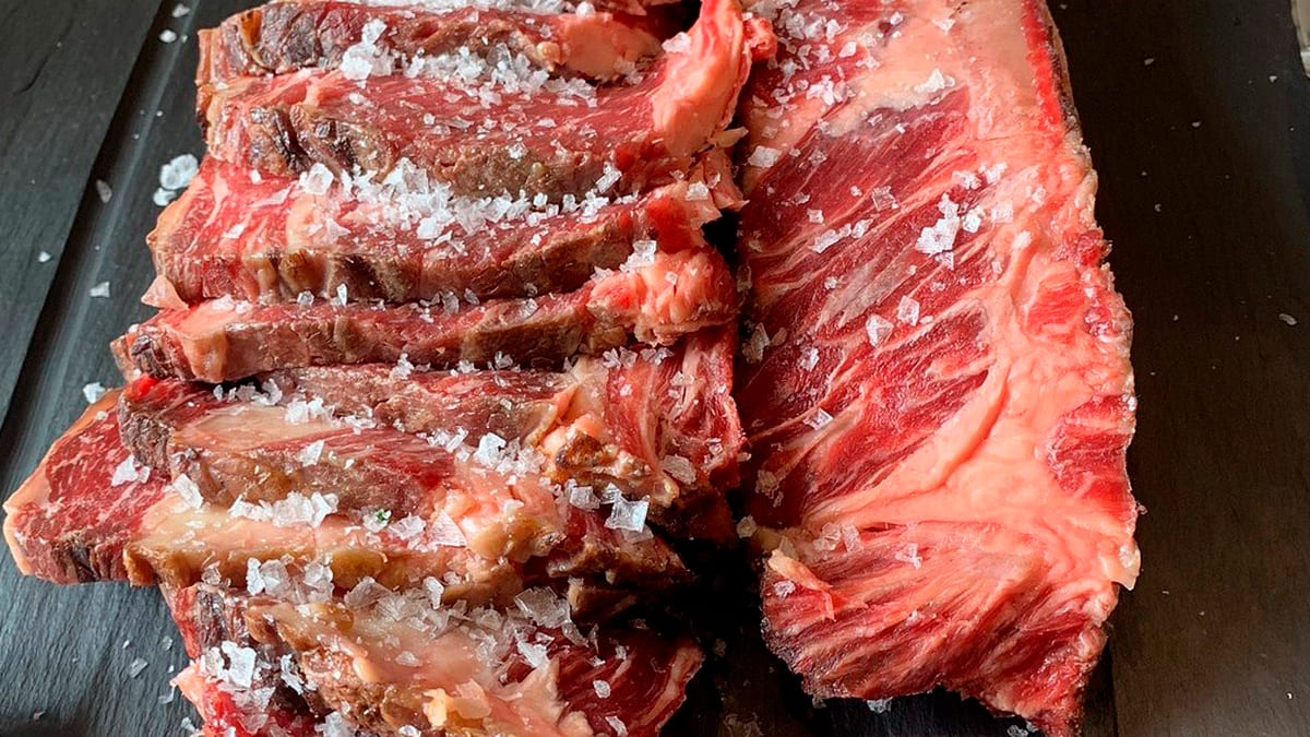 chuletón restaurante en Tramacastilla de Tena Casa Blasco